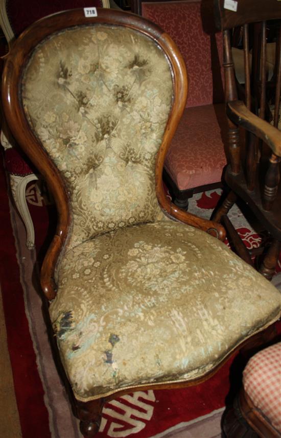 Victorian showwood buttoned chair